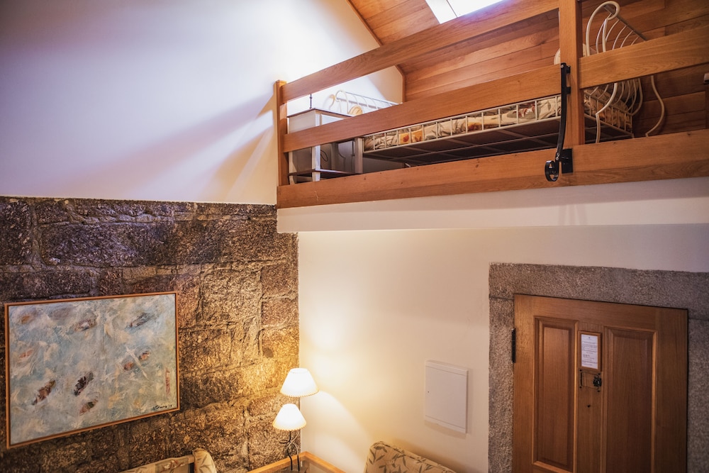 Deluxe Studio Suite photo 2