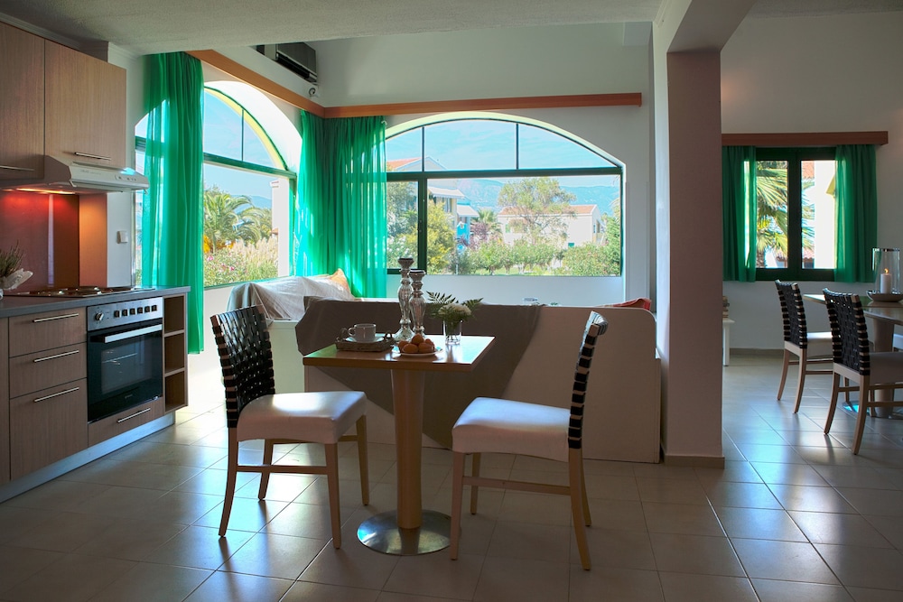 Villa, 3 Bedrooms - Photo 10
