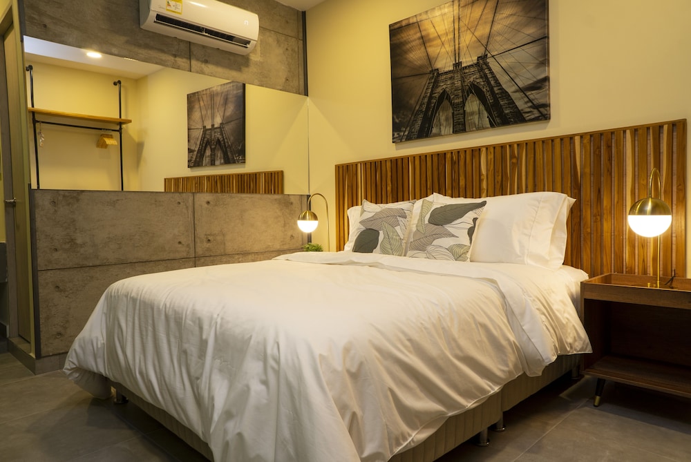 Suite photo 1