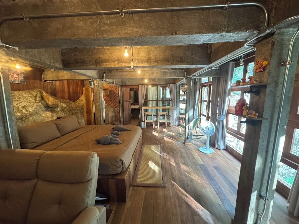 Japanese-style Studio photo 2