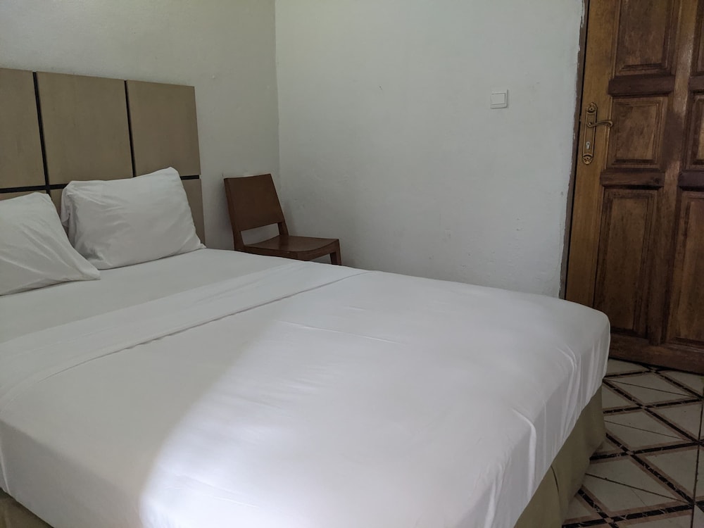 Classic Single Room