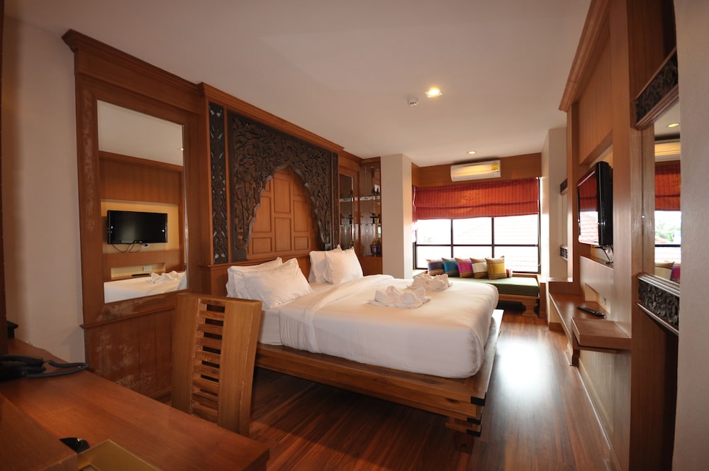 Superior Low Floor With Bathtub (No Balcony) photo 2