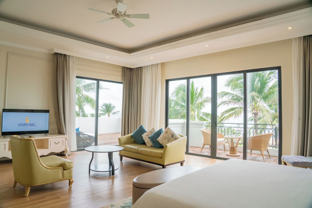 Ocean Haven Villa 4-Bedroom
