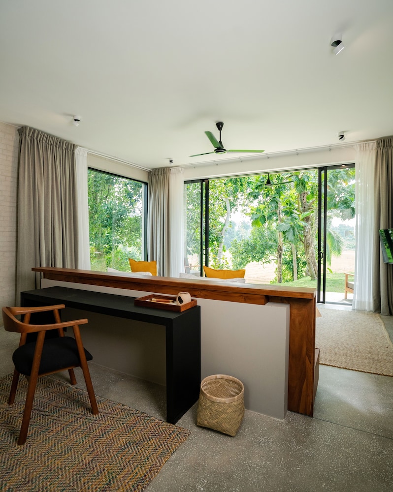 King Suite (10% off on Spa) photo 2
