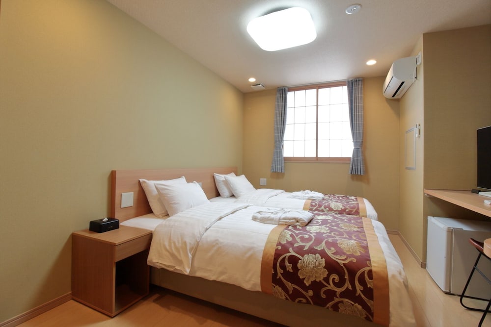 Business Twin Room