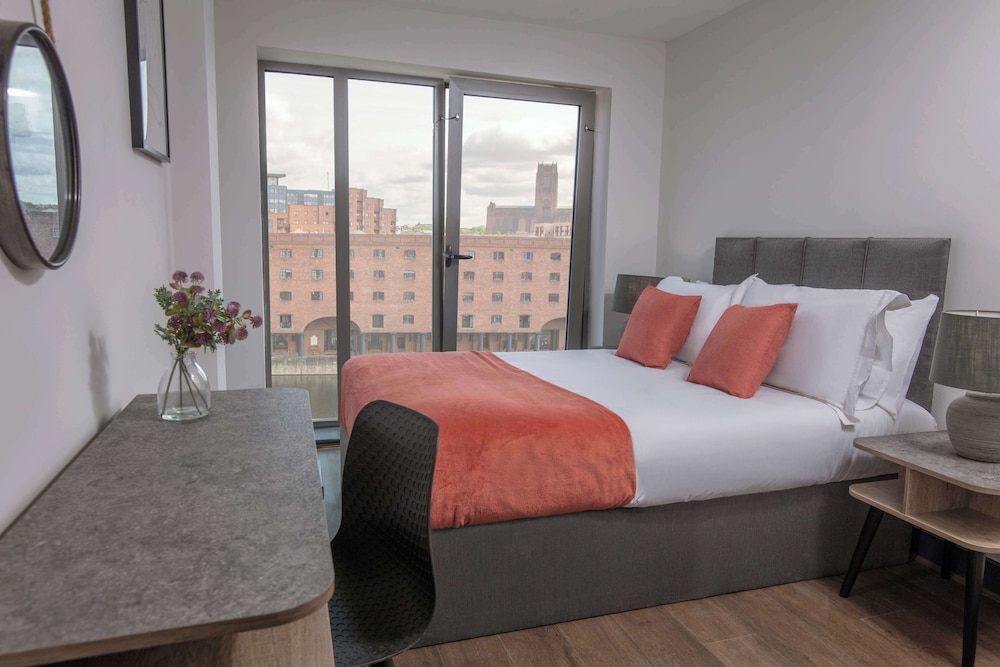 Superior Apartment, 2 Double Beds, Non Smoking (Walk-in Shower;with Sofabed) photo 2