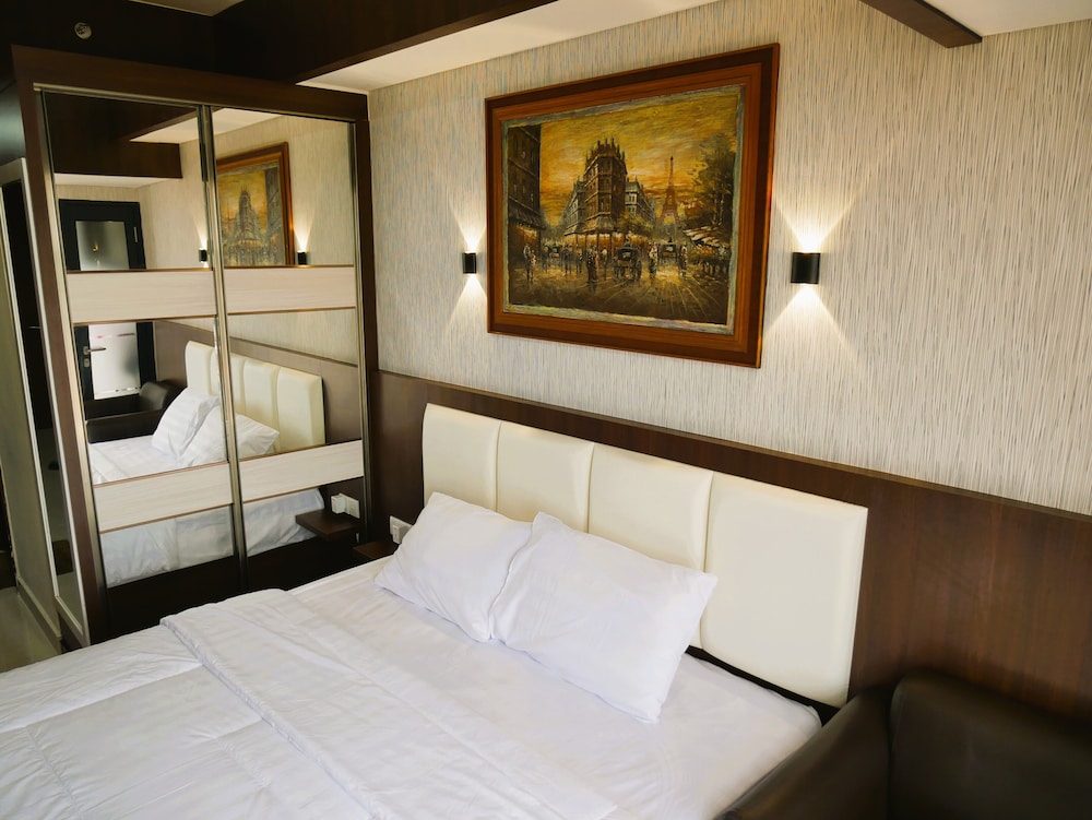 City Studio, 1 King Bed, Non Smoking photo 3