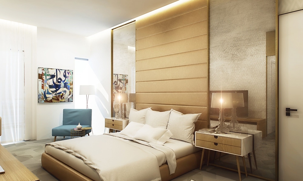 1 Bedroom Swiss Suite - Photo 1