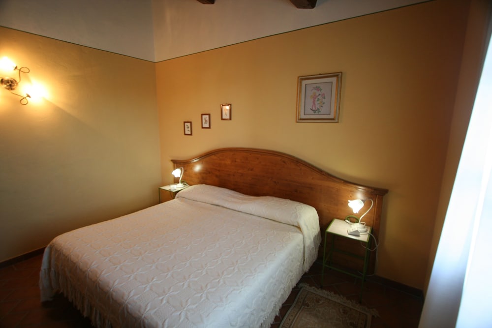 Double Or Twin Room photo 1