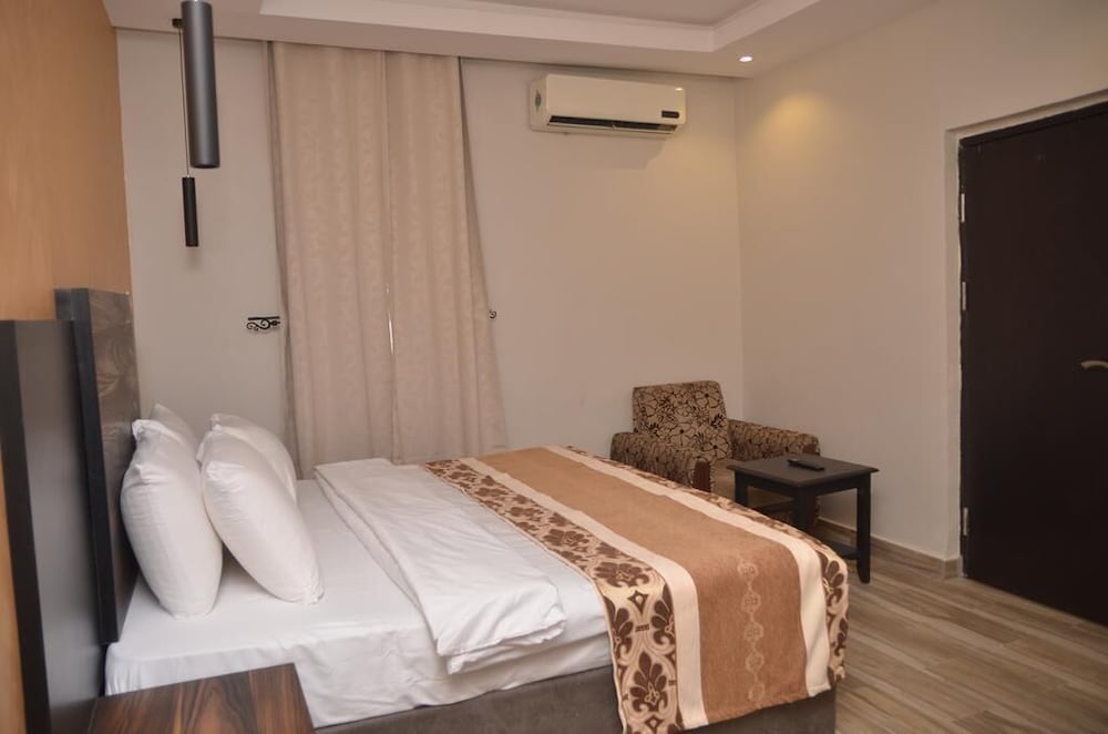 Classic Room - Photo 3