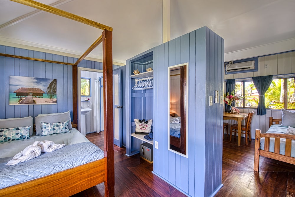 Starfish Family Cabin