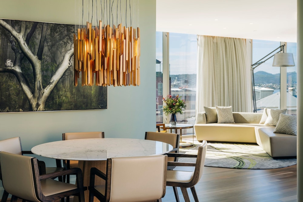 Pavilion Suite - Photo 4