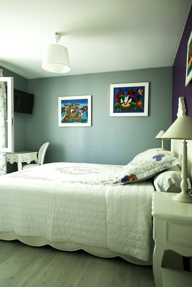 Romantic Double Room (Barbara) photo 2