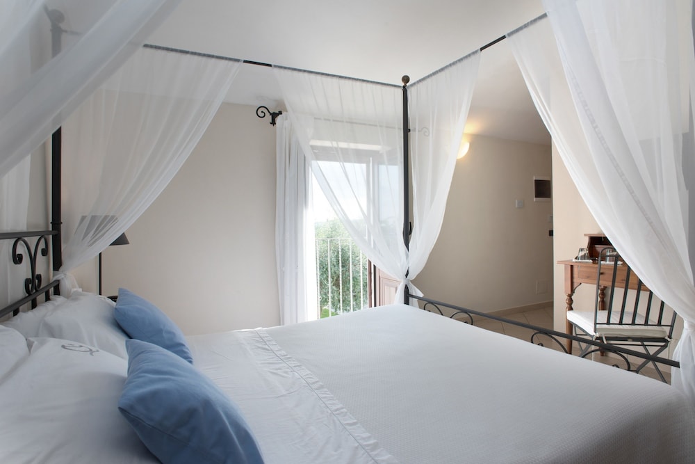 Classic Double or Twin Room photo 1
