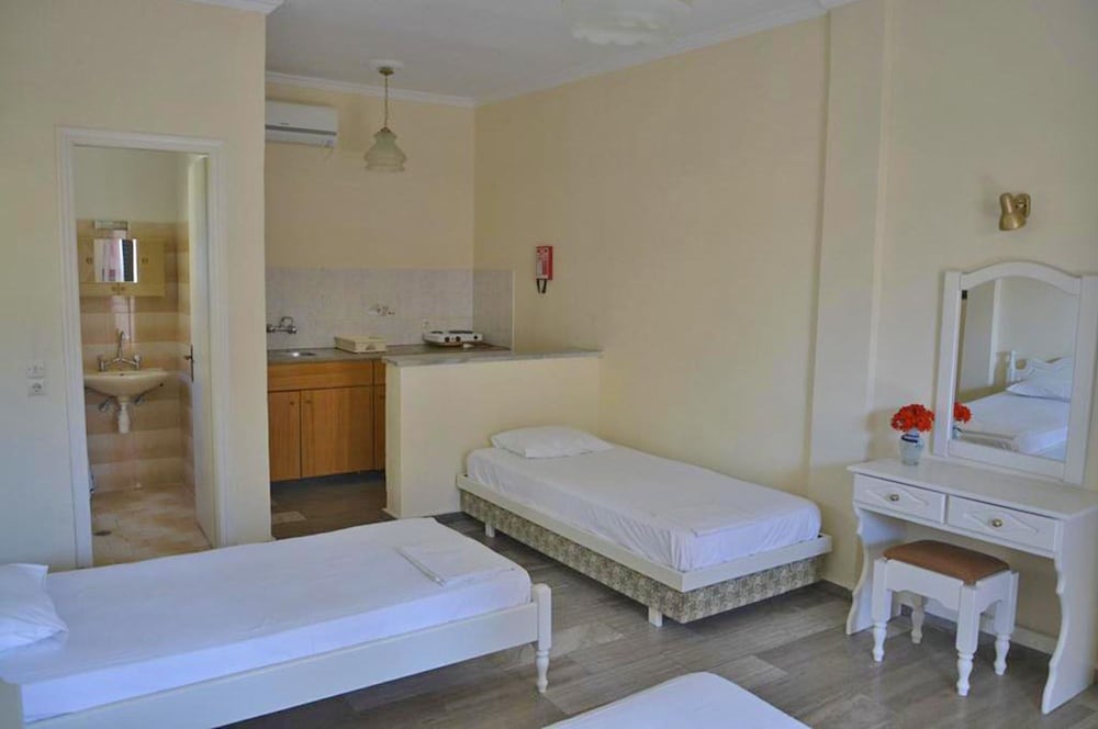 Triple Room photo 3
