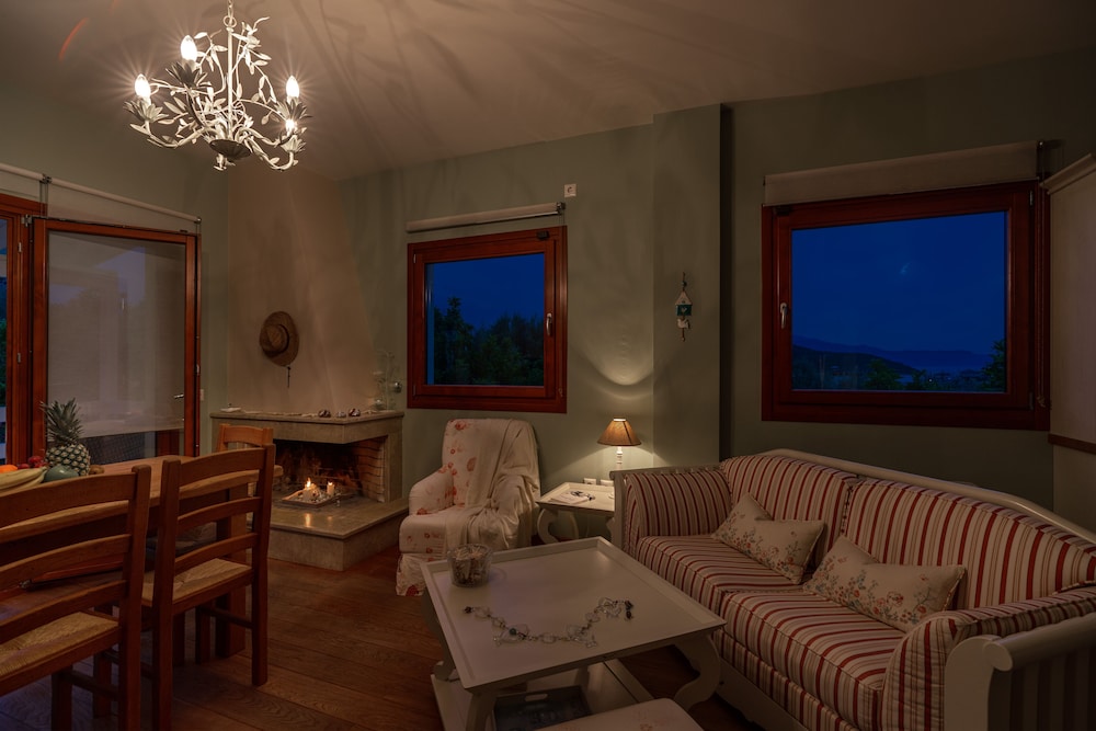 Villa, 5 Bedrooms, Private Pool, Sea View photo 3