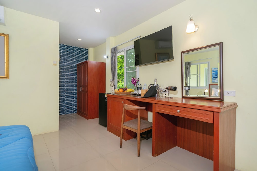 Deluxe Bungalow