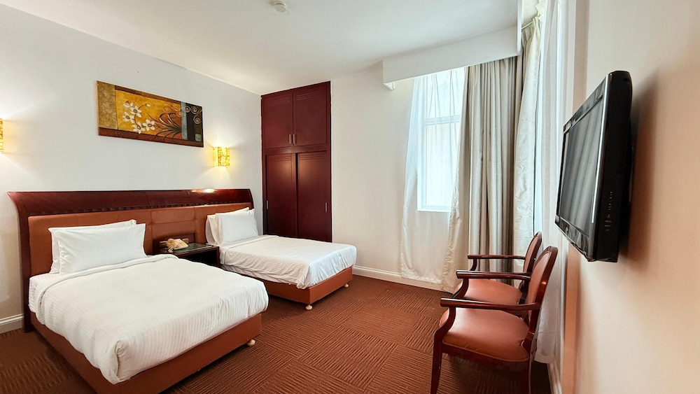 Deluxe Twin Room photo 2