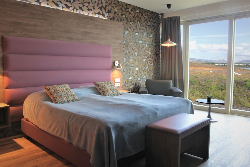 Superior Double Room, Lake View