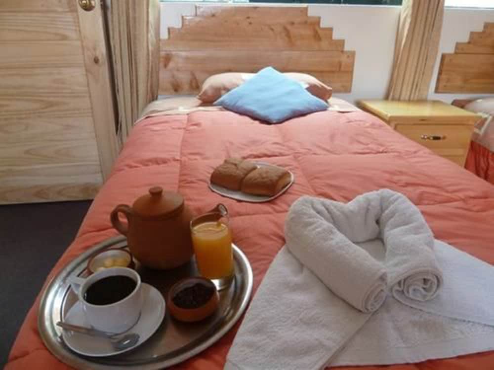 Elite Double Room, 1 Queen Bed, Non Smoking, Courtyard View photo 2