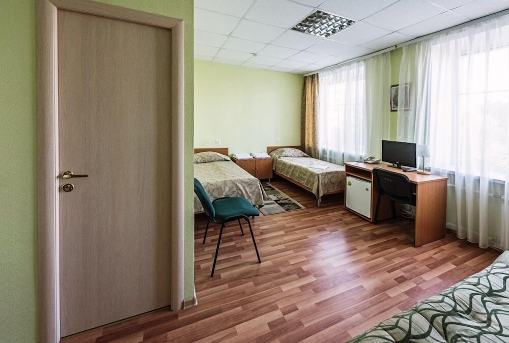 Standard Twin Room photo 2