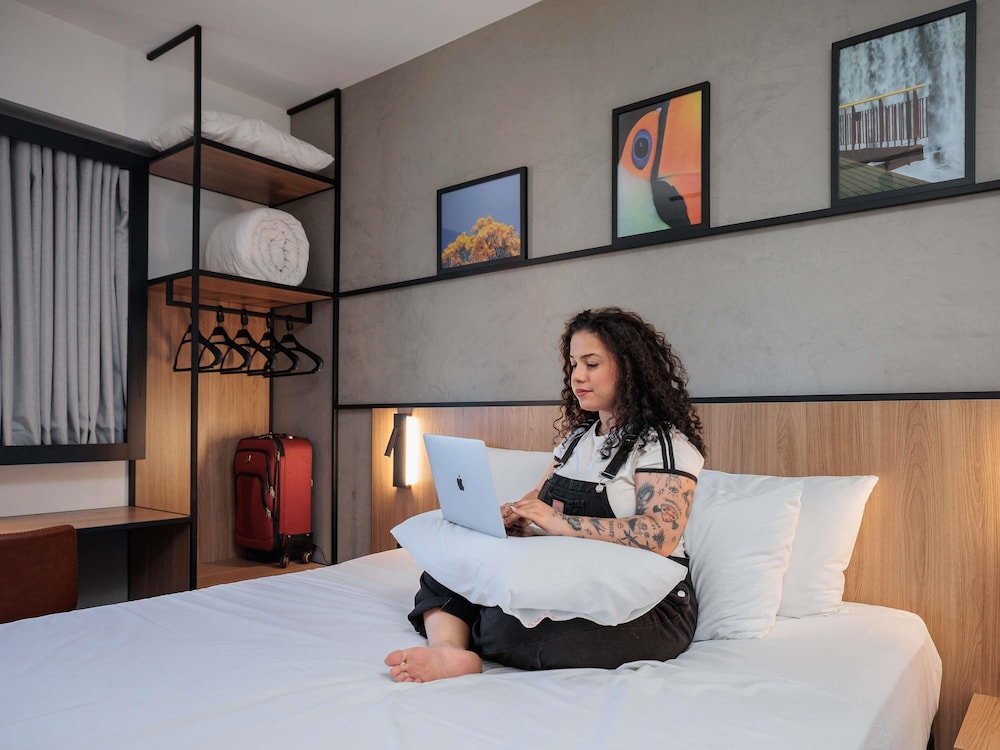Standard Room, 1 Double Bed (Modern) photo 1