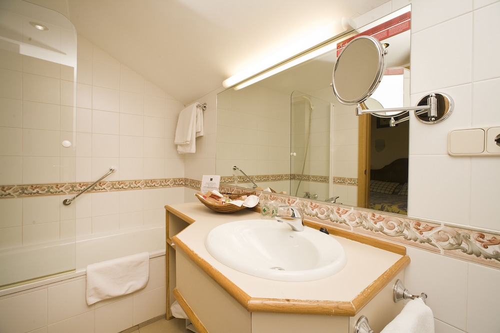 Double Room - Photo 3