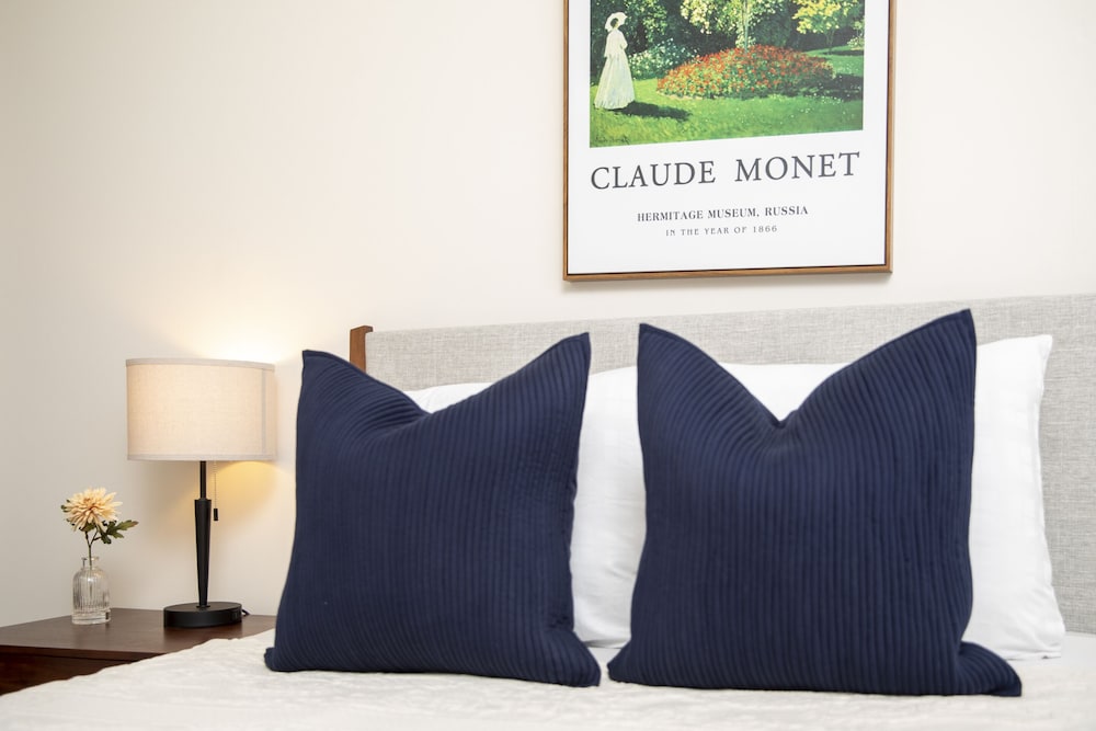 Economy Double Room, Ensuite