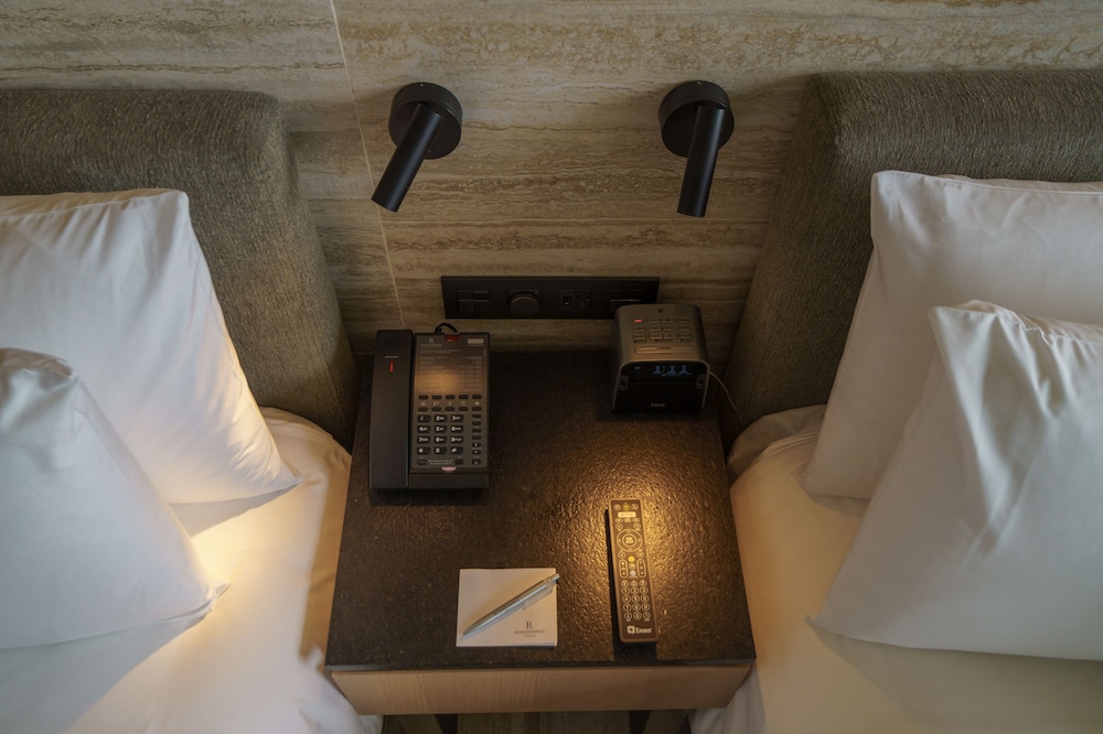 Deluxe Room, 2 Double Beds, Balcony - Photo 3