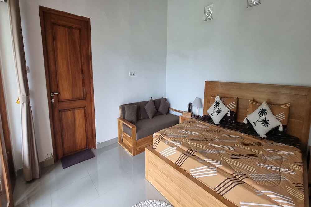 Standard Double Room - Photo 16