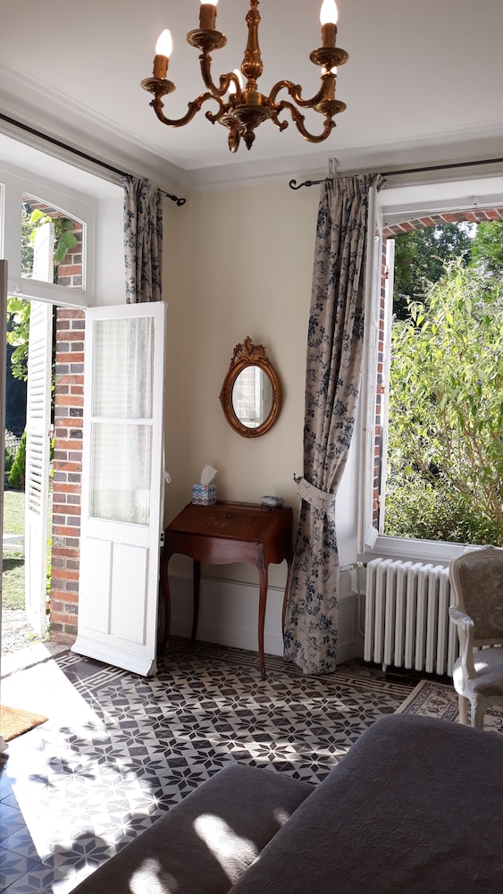 Deluxe Double Room, Garden View photo 1