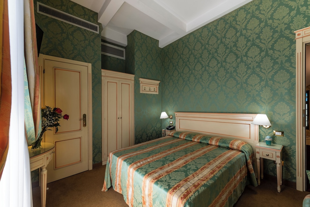 Superior Double Room, Terrace, Garden View photo 2