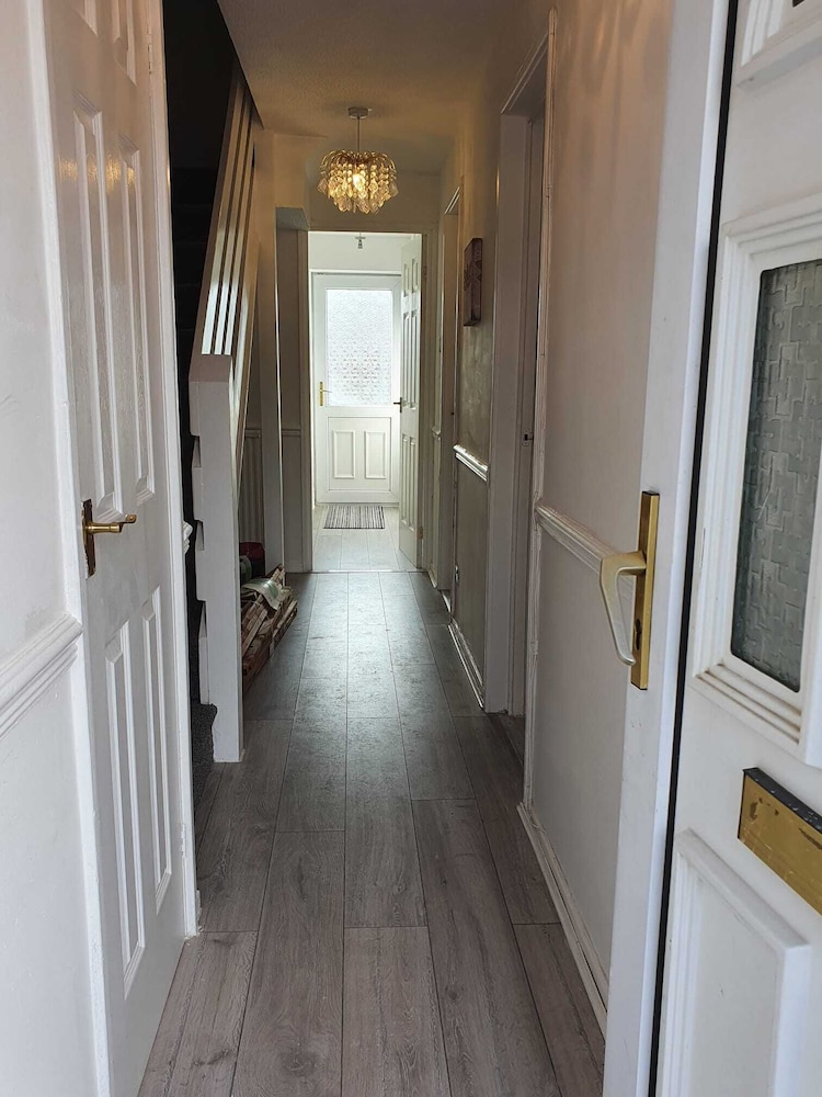 Bv Luxury Spacious 3 Bedroom House At Isaac Close, Photo 69