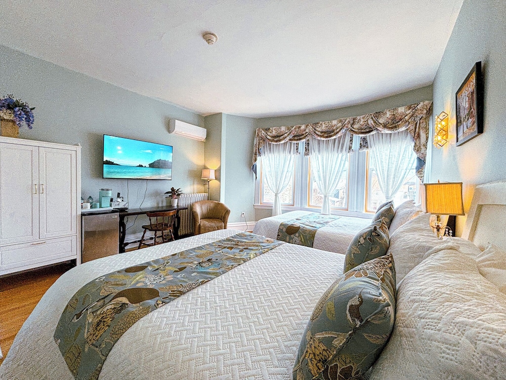 The James Eden Room-On 2nd floor photo 2