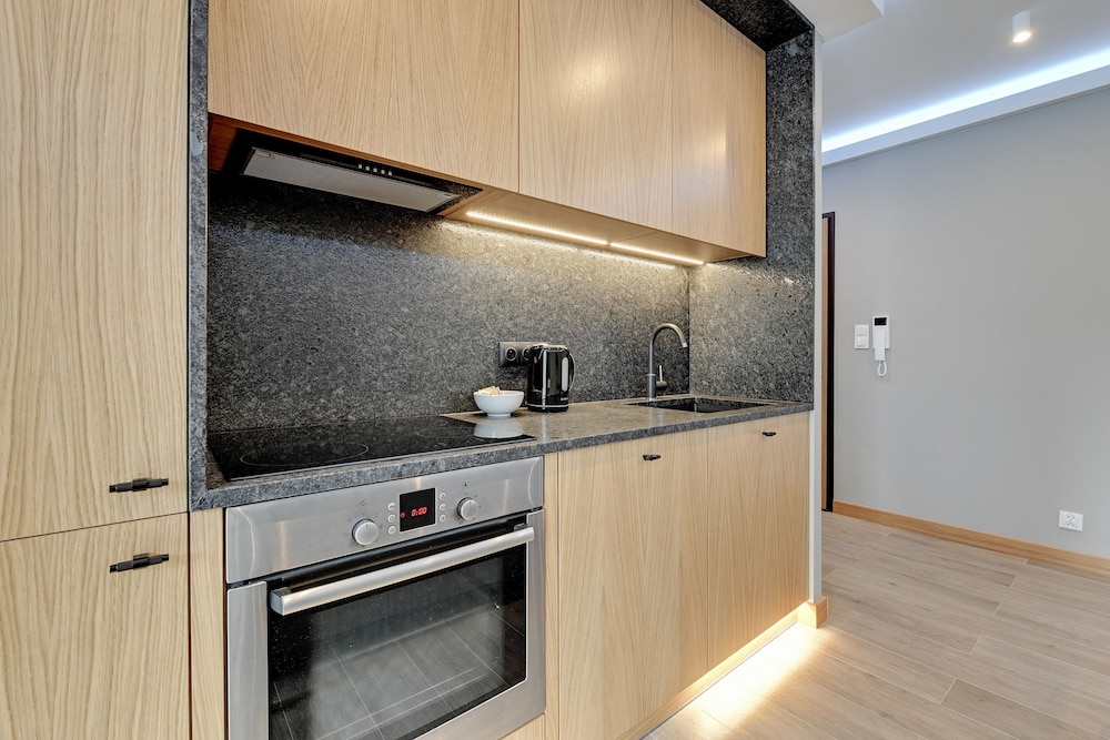 Superior Apartment, 1 Bedroom, Balcony (Parking 136) photo 3