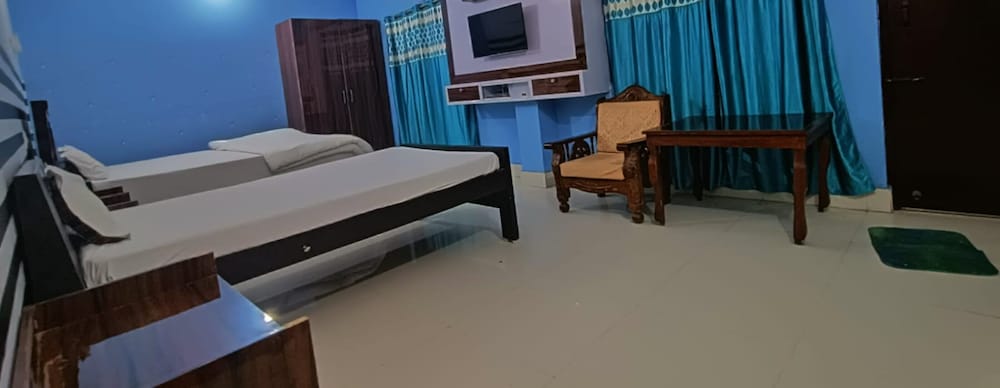 Deluxe Quadruple Room - Photo 4