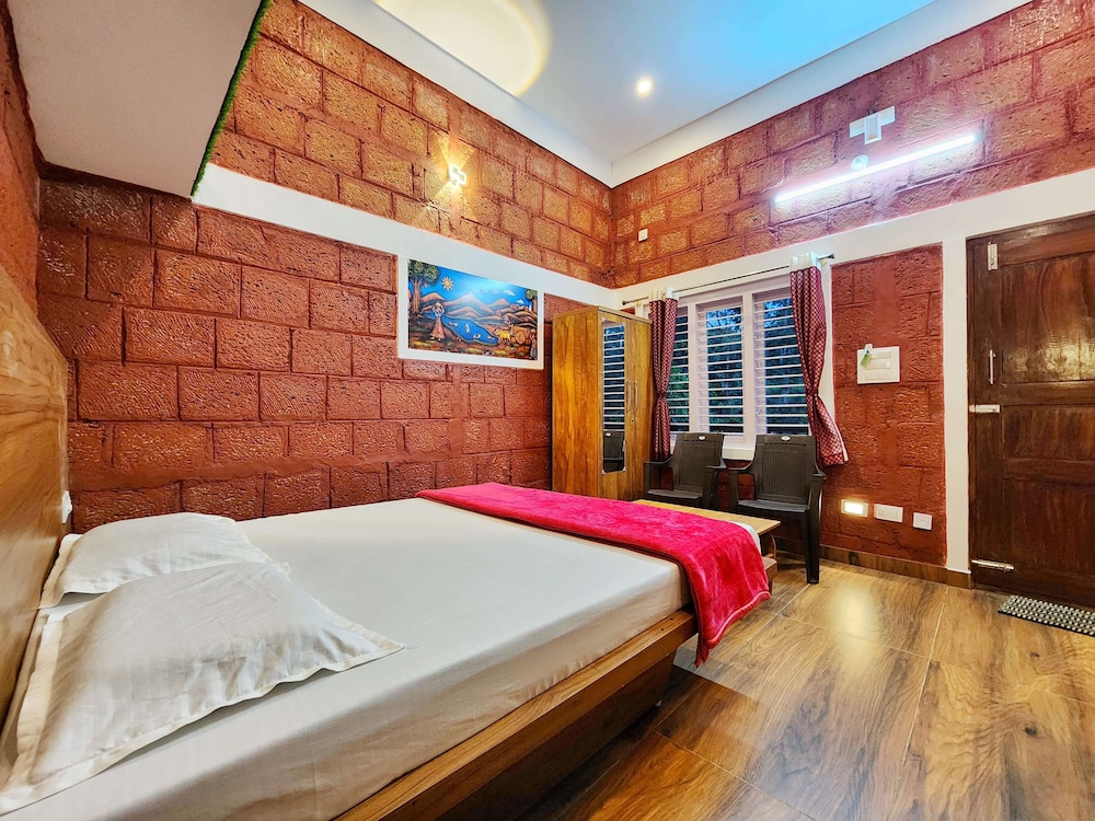 Standard Twin Room, Multiple Beds photo 2