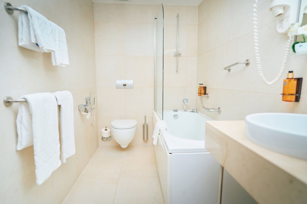 Standard Double Room, 1 Double Bed, Partial Sea View - Photo 6