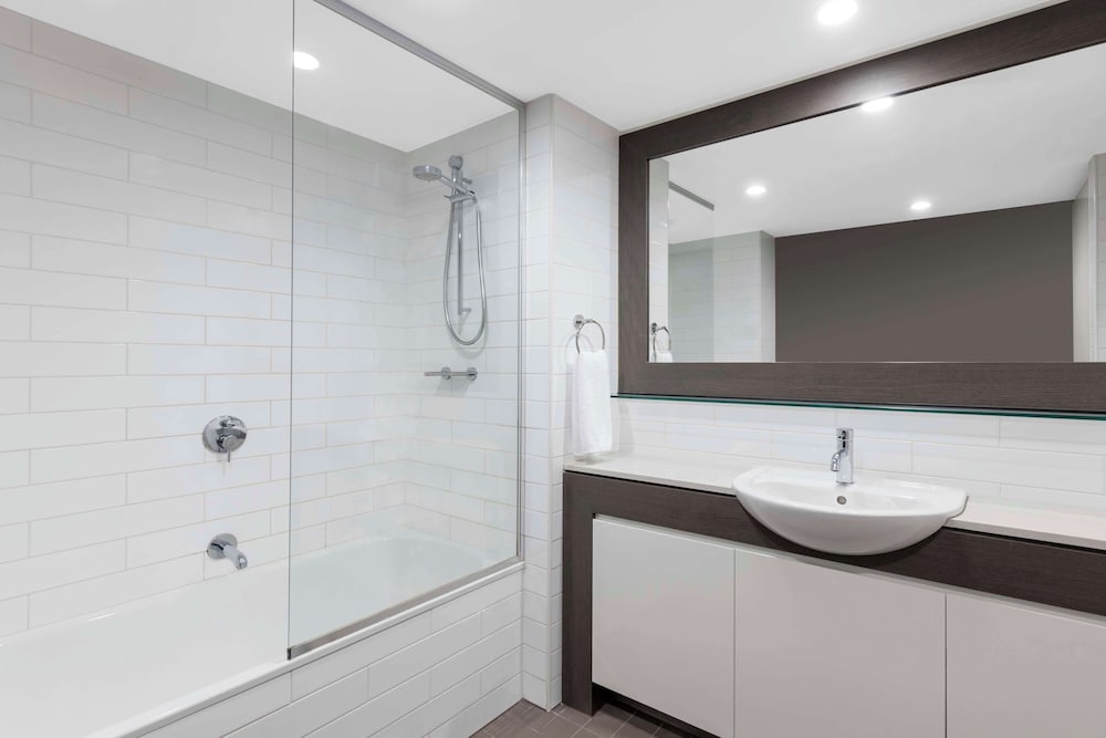 Premier Apartment, 1 Bedroom - Photo 7