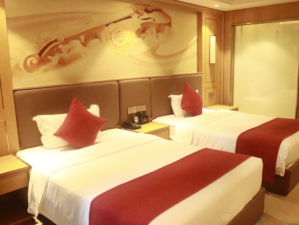 Standard Twin Room - Photo 6