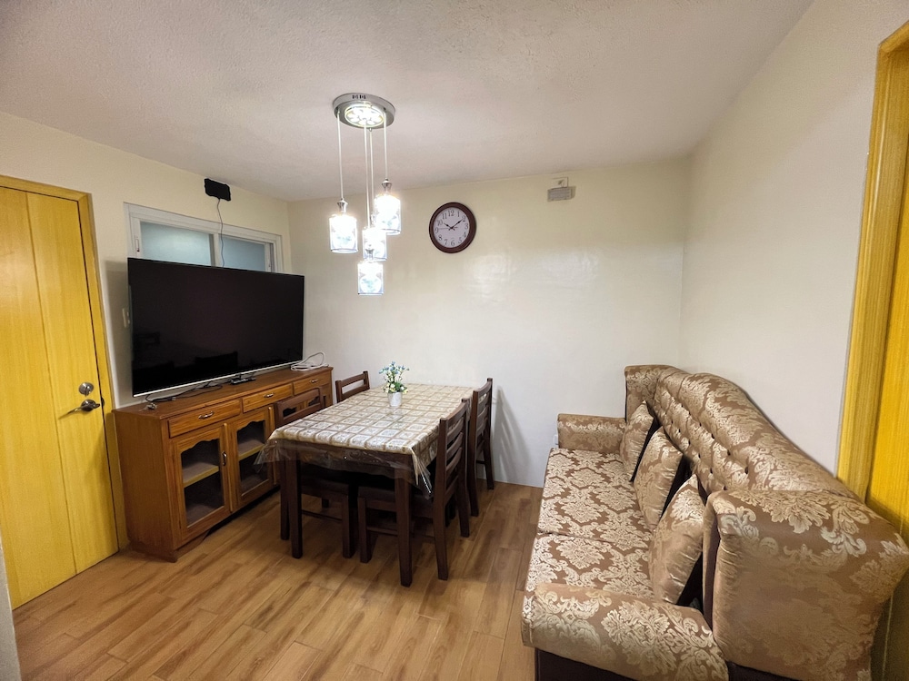 Family Condo photo 2