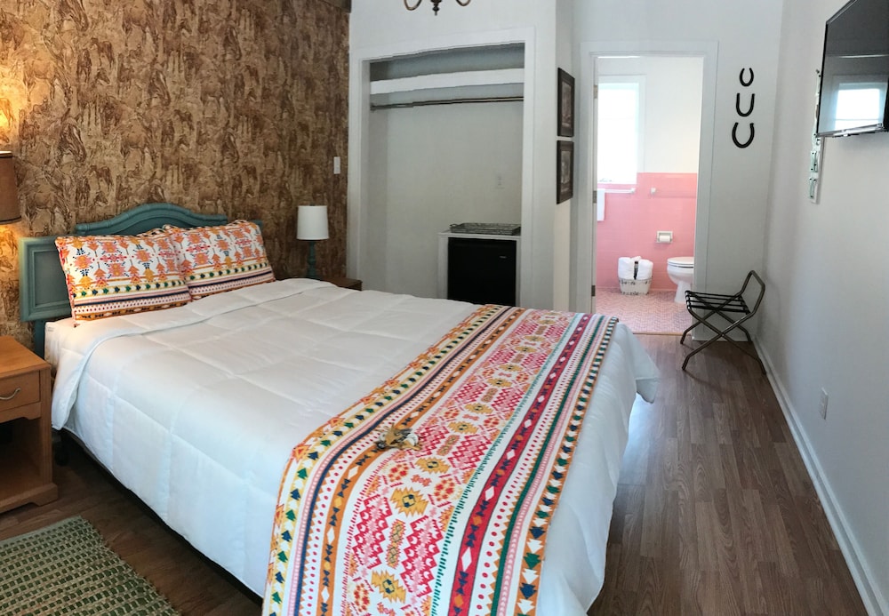 Queen Room