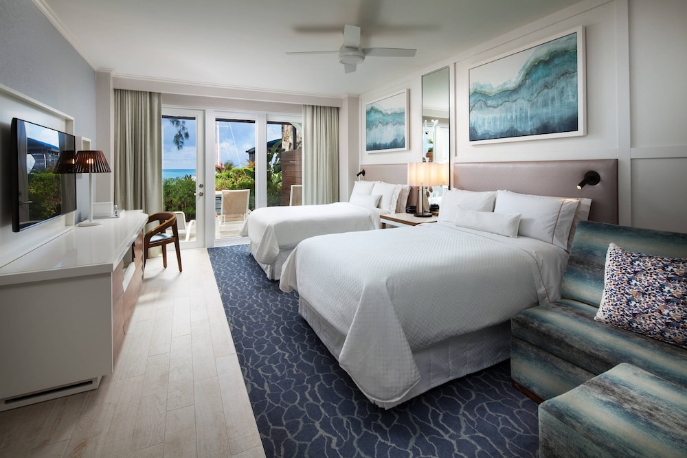 Room, 2 Double Beds, Pool View - Photo 1
