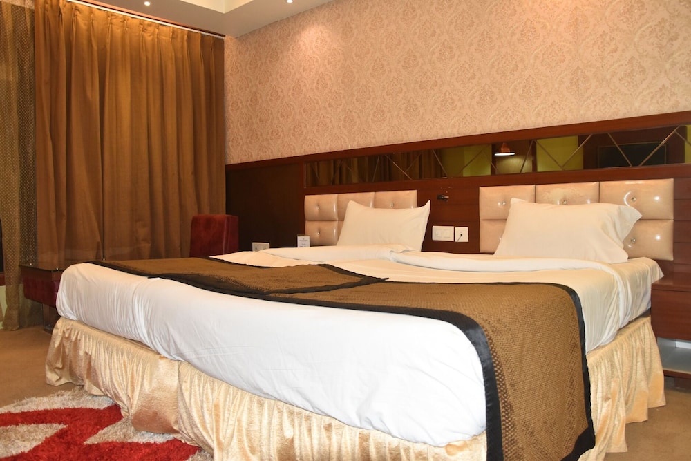 Premium Room, Non Smoking photo 3