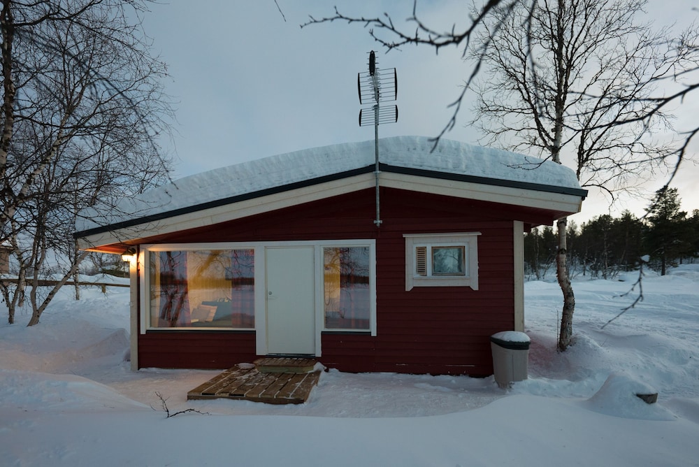 Basic Cottage