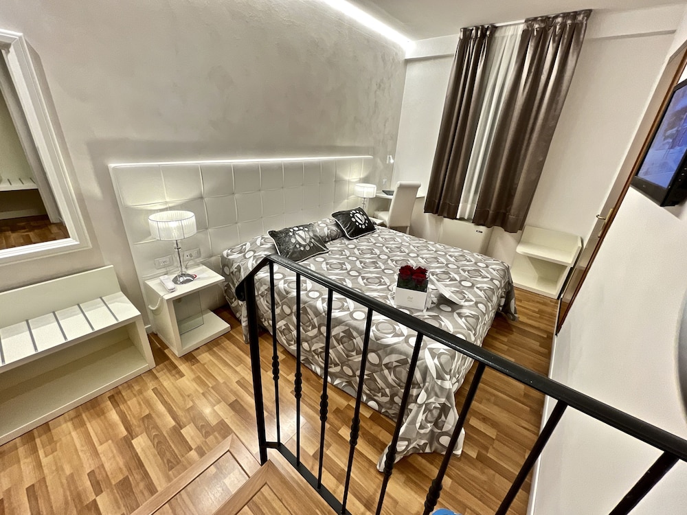 Standard Room, 1 Double Bed - Photo 3