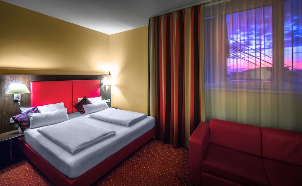 Comfort Room, Multiple Beds photo 3