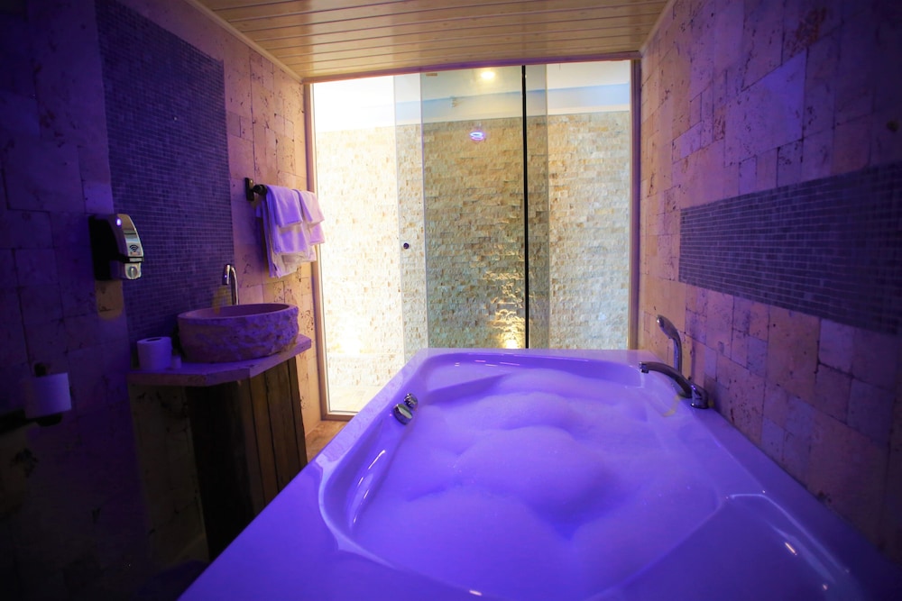 Deluxe Penthouse photo 3