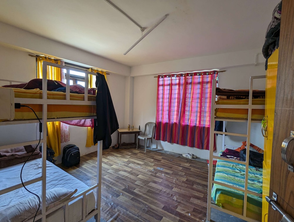 Economy Shared Dormitory, Mixed Dorm, Non Smoking, Shared Bathroom photo 1