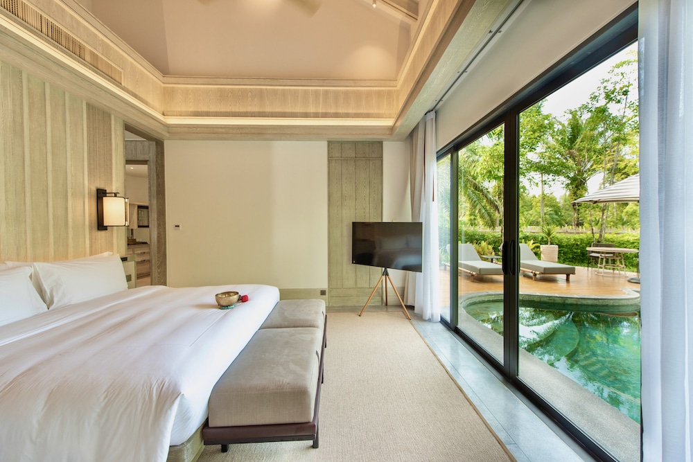 Lagoon Pool Villa - Photo 1